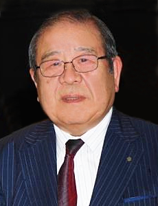 理事長　藤森 謙三